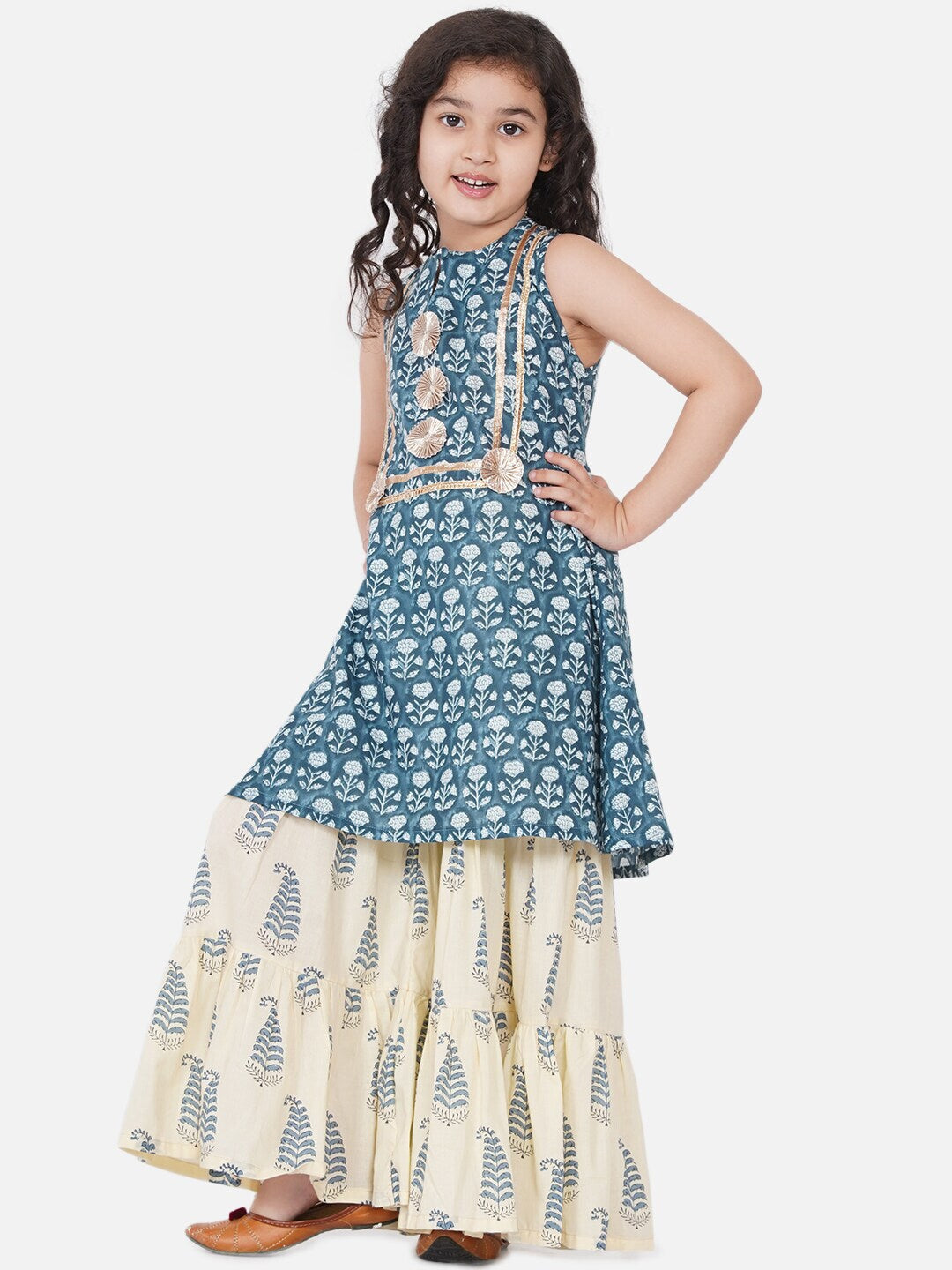 Girl's Blue Floral Printed Pleated Kurta with Skirt - NOZ2TOZ KIDS