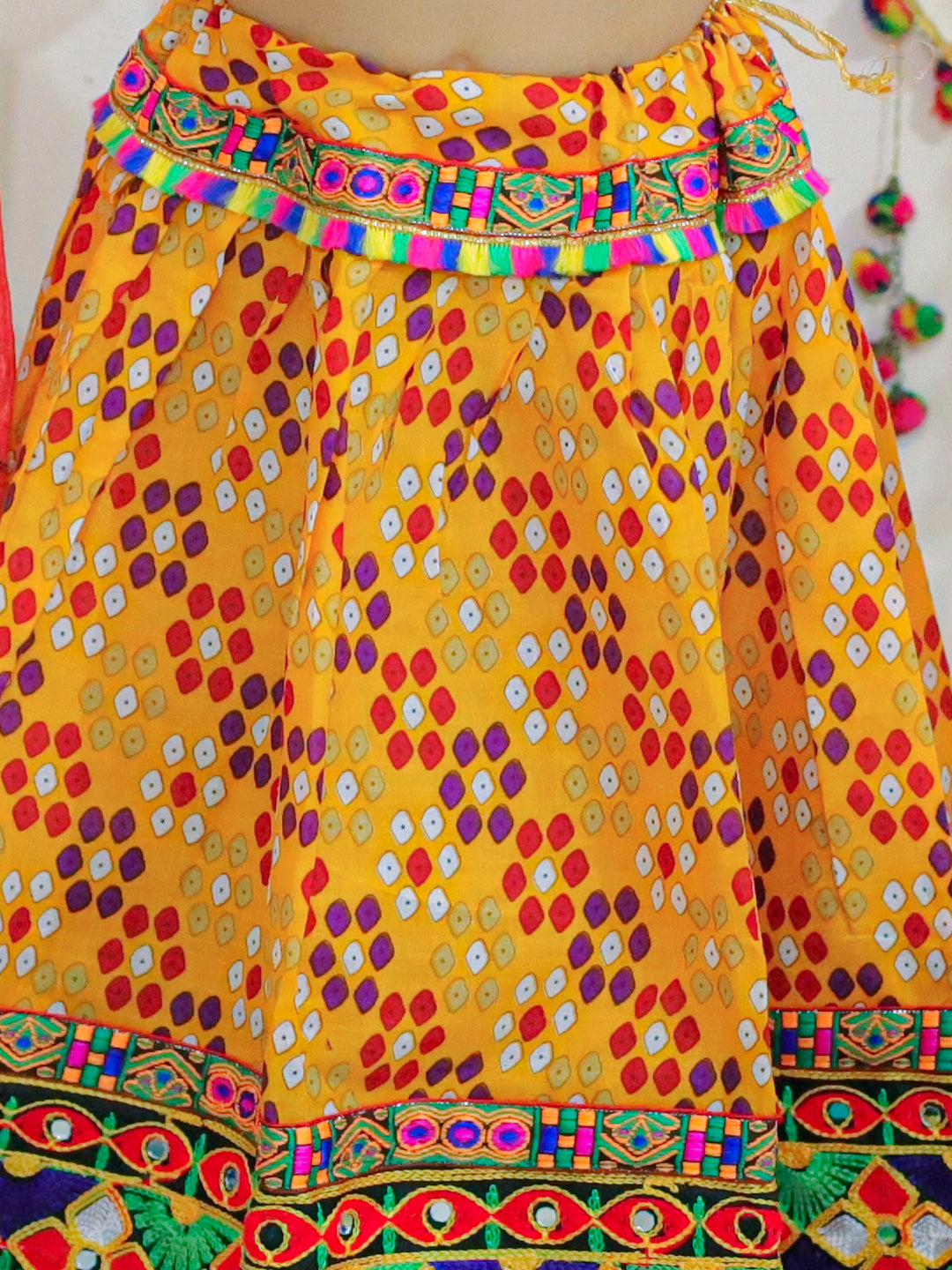 Girl's Cotton Yellow Lehenga Sets - Bownbee