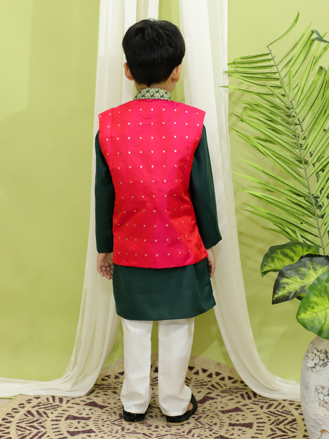 Boy's Green Cotton Kurta Sets - Bownbee