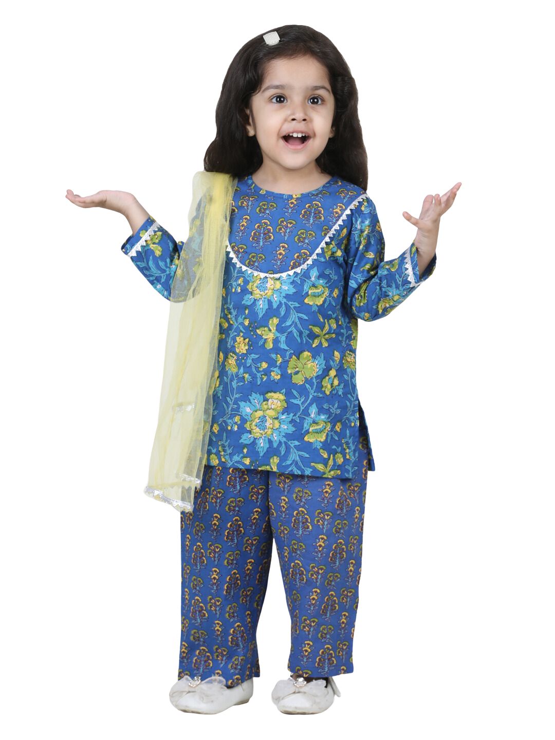 Girl's Cotton Blue Kurti Sets - Bownbee