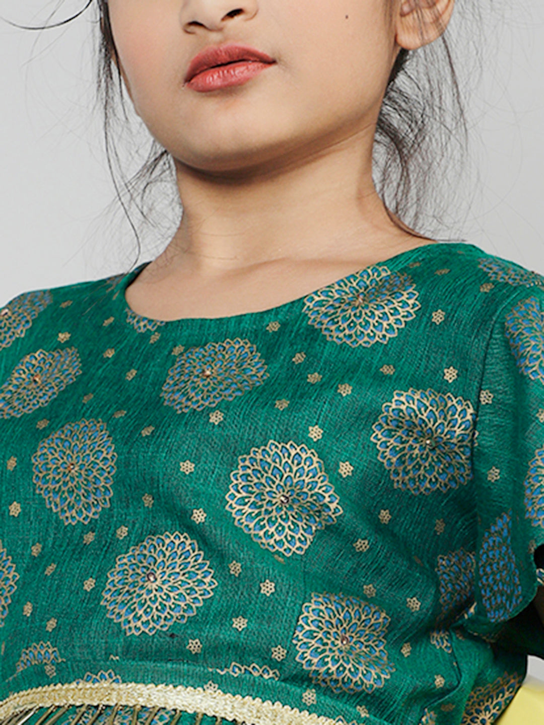 Color_Green & Gold