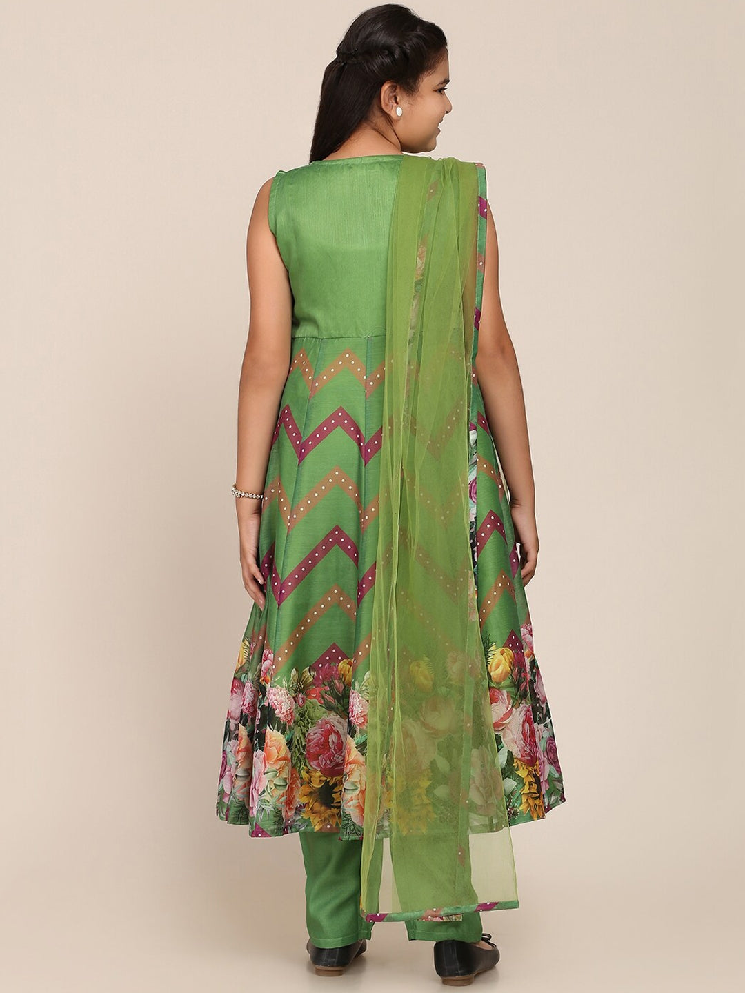 Girl's Green Floral Printed Empire Kurta with Trousers & With Dupatta - NOZ2TOZ KIDS